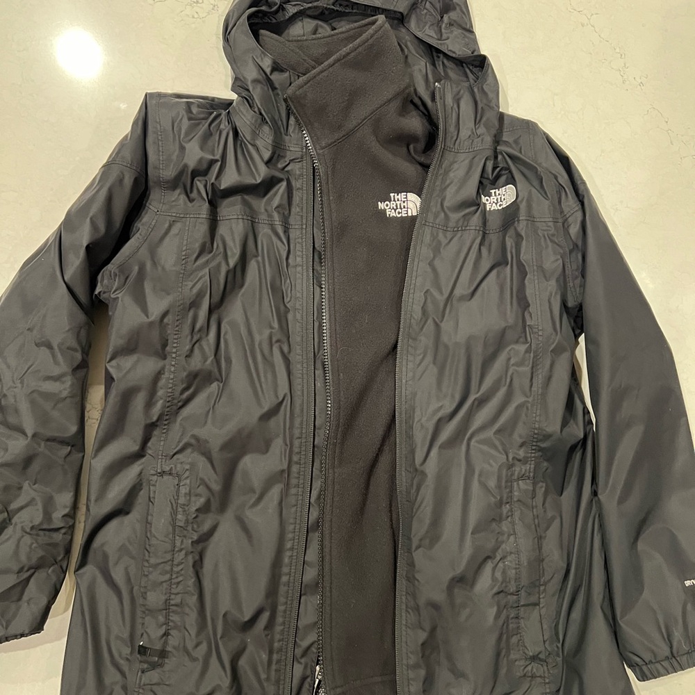 Two coats in one! The North Face Black Jacket, Girls Large (14-16) - Picture 2 of 4